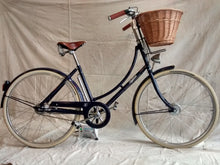 Load image into Gallery viewer, Pashley Britannia