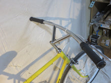 Load image into Gallery viewer, Schwinn Varsity Single Speed w/ BullMoose bars 60cm
