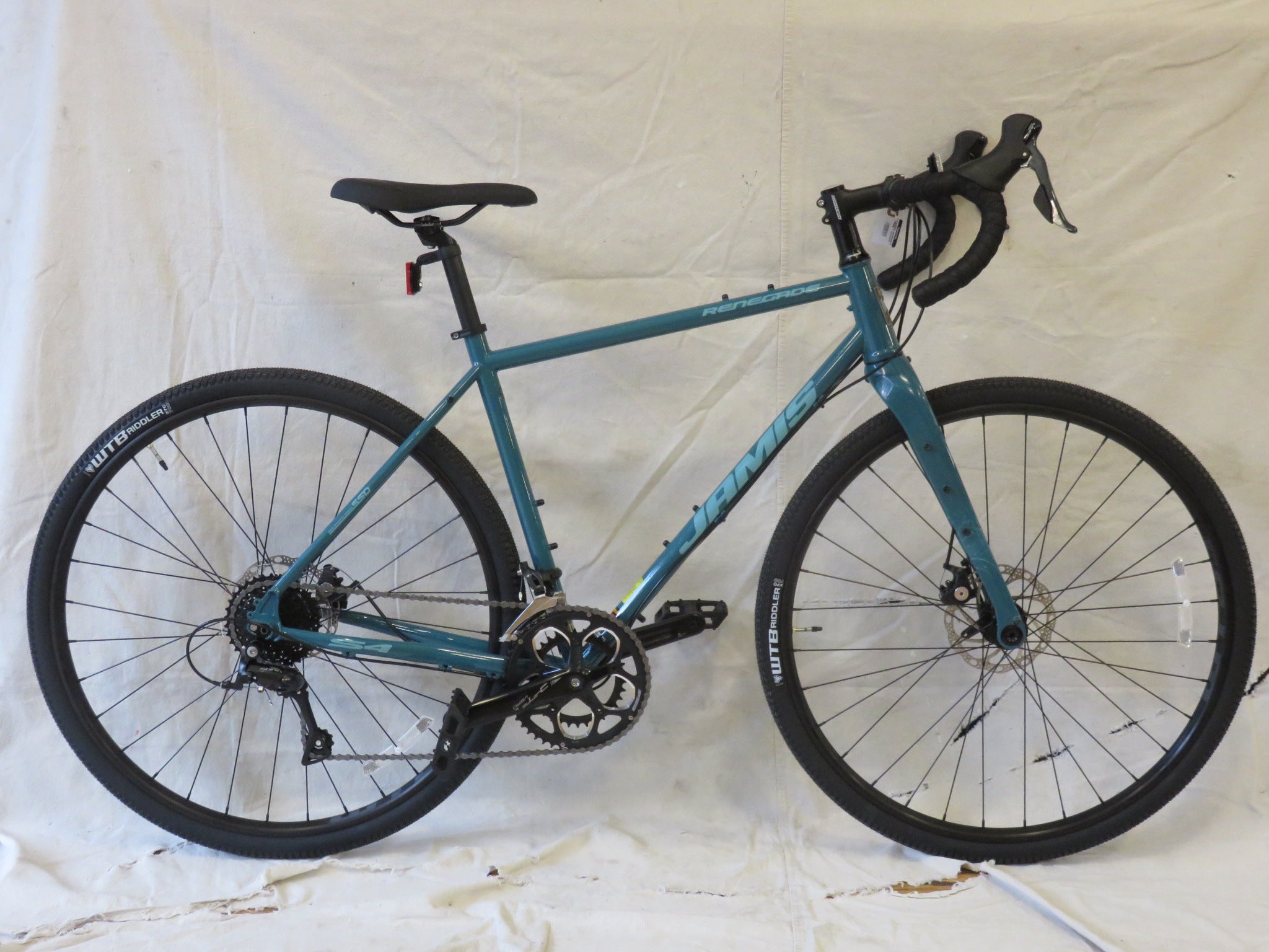 jamis renegade gravel bike Jamis Renegade S4 – BoulevardBikes